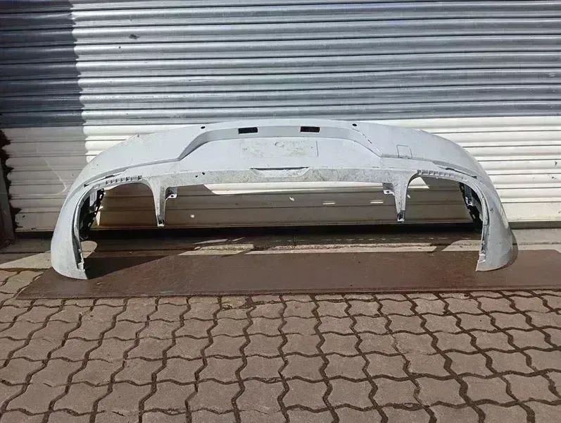 Porsche Macan Porsche Macan 95B rear bumper 95B807421 rear bumper Body type: SUV
Fuel: Petrol