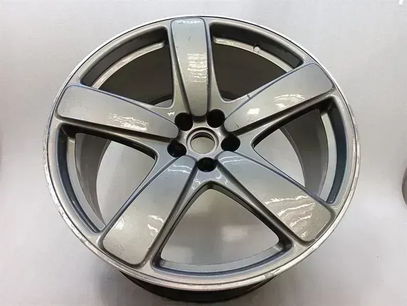 Porsche Macan Porsche Macan 95B Alloy Wheel 95B601025AE Alloy Wheel Body type: SUV
Fuel: Petrol