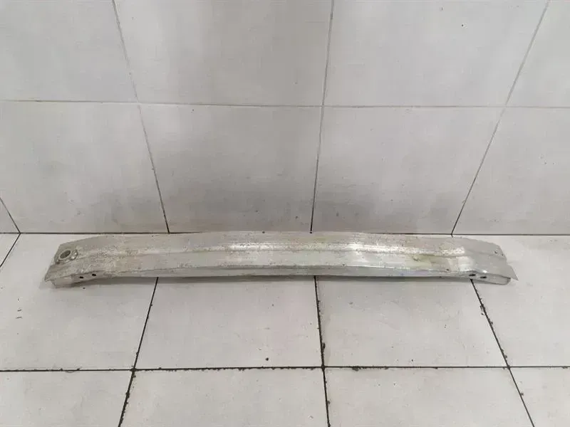 Porsche Macan Porsche Macan 95B Front Bumper Beam 8R0807113D Front Bumper Carrier Body type: SUV
Fuel: Petrol