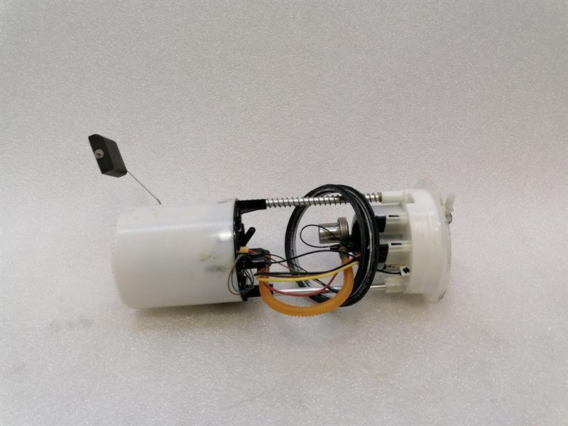Porsche Macan Porsche Macan 95B GTS Fuel Pump Electric 8R0919051F Fuel Pump Body type: SUV
Fuel: Petrol