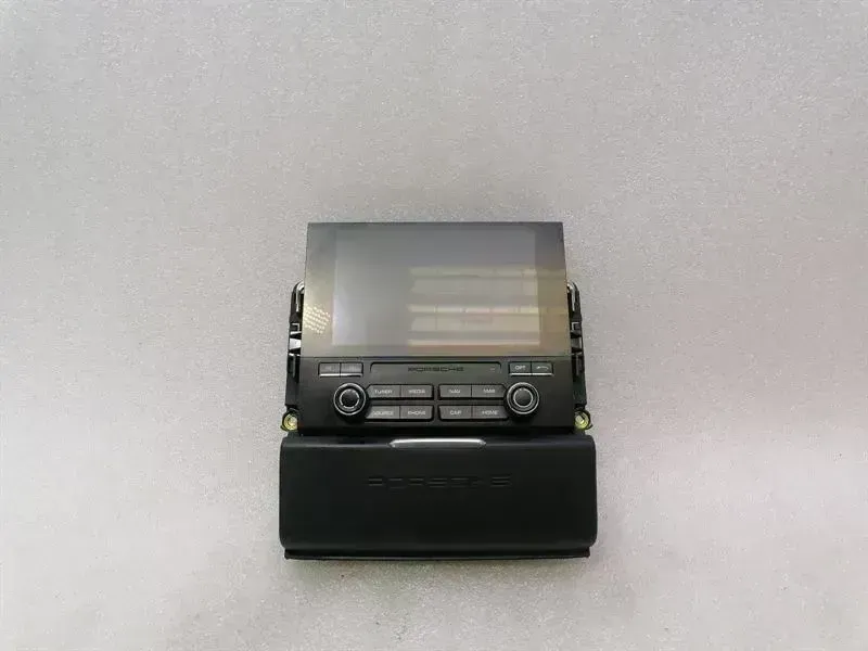 Porsche Macan Porsche Macan 95B Navigation Monitor 95B919606D Sat Nav Display Picture Shirt Body type: SUV
Fuel: Petrol