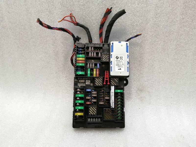 BMW X4 (G02) BMW X4 G02 Fuse Box Power Distribution Unit 8795477 Distribution Fuse Box Body type: SUV
Fuel: Petrol