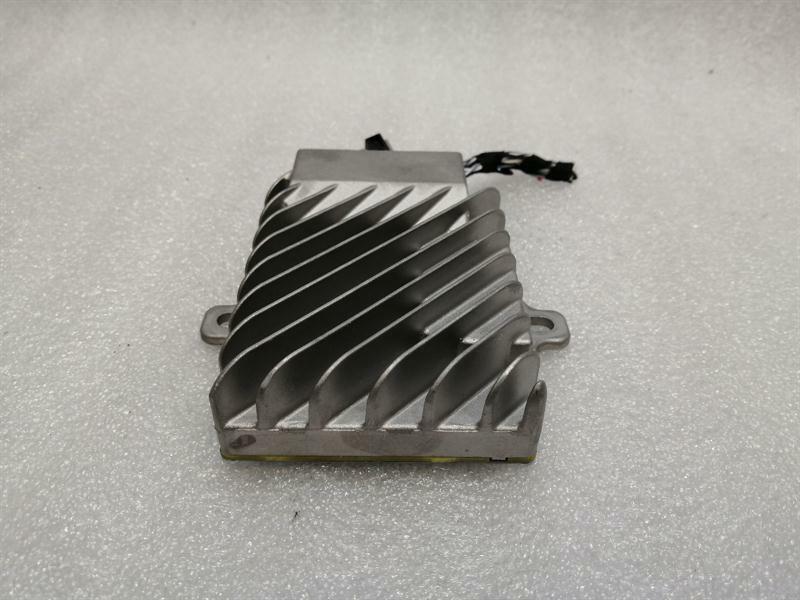 BMW X4 (G02) BMW X4 G02 Amplifier 9442917 Amplifier 65159865517 ACTIVE SOUND DESIGN HARMAN Body type: SUV
Fuel: Petrol