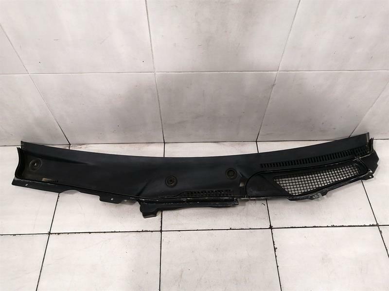 Mercedes-Benz A (W176) Mercedes S-Class W222 Under Bonnet Cover A2228300128 Right Hand Drive Body type: Saloon
Fuel: Petrol