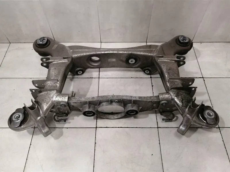 Mercedes S-Class W222 Subframe Rear A2213500508 Axle Frame Rear Axle