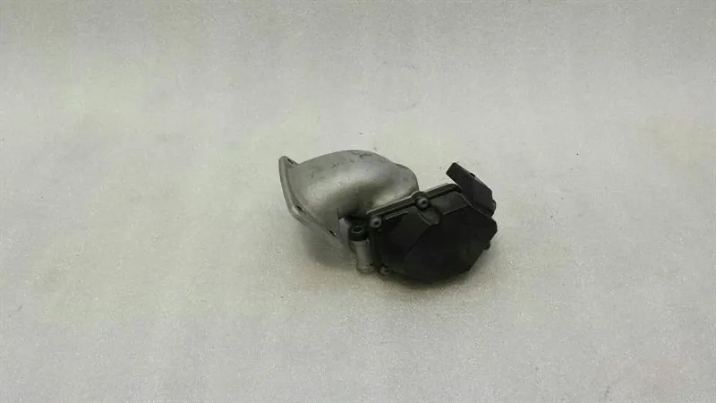 Audi A7 4G Throttle Body 057128063D Throttle 3.0 TFSI