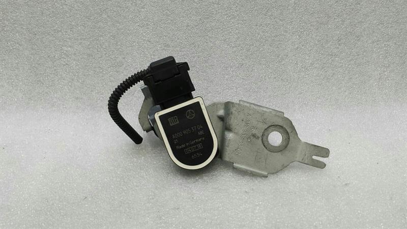 Mercedes-Benz S Coupe (C217) Sensor Mercedes E53 AMG W238 Xenon Level Sensor A00090...