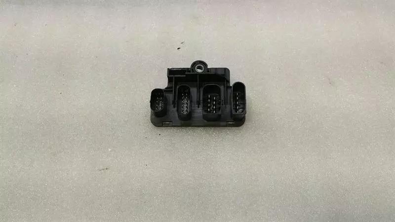 Mercedes-Benz S Coupe (C217) Relay Mercedes E Class W238 Relay A0005402403 Relay

...