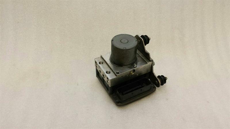 Audi A7 (4G) AUDI A7 4G A.B.S PUMP 4G0907379 ABS PUMP HYDRAULIC BLOCK Body type: Saloon
Fuel: Gas