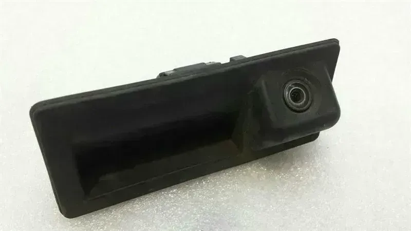 Audi A7 (4G) Audi A7 4G Rear View Camera 5N0827566C Rear View Camera Body type: Saloon
Fuel: Gas