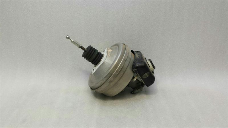 Audi A7 (4G) Audi A7 4G Brake Servo 4G1612103G Brake Booster Body type: Saloon
Fuel: Gas