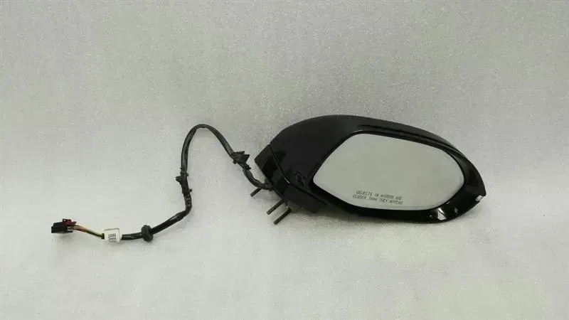 Audi A7 (4G) Audi A7 4G right door mirror exterior mirror right dim power fold heated heater Body type: Saloon
Fuel: Gas