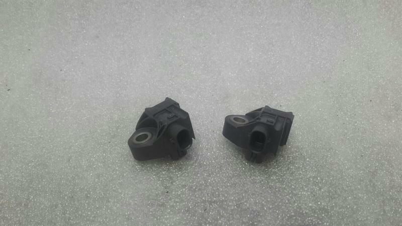 Mercedes-Benz S Coupe (C217) Air Bag Sensor Mercedes E Class W238 Crash Sensor Set A2139051...