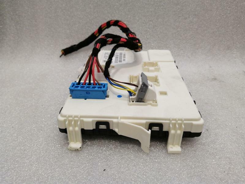 Mercedes-Benz A (W176) Mercedes C Class W205 FUSE BOX CONTROL module A2059008826 control unit Fuse Body type: Coupe
Fuel: Petrol