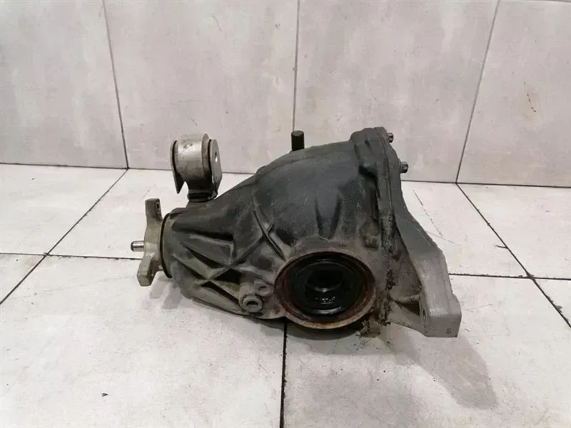 Mercedes-Benz A (W176) Mercedes SL R231 Rear Diff A2123501414 Rear Differential Ratio 3.07 Body type: Convertible
Fuel: Petrol