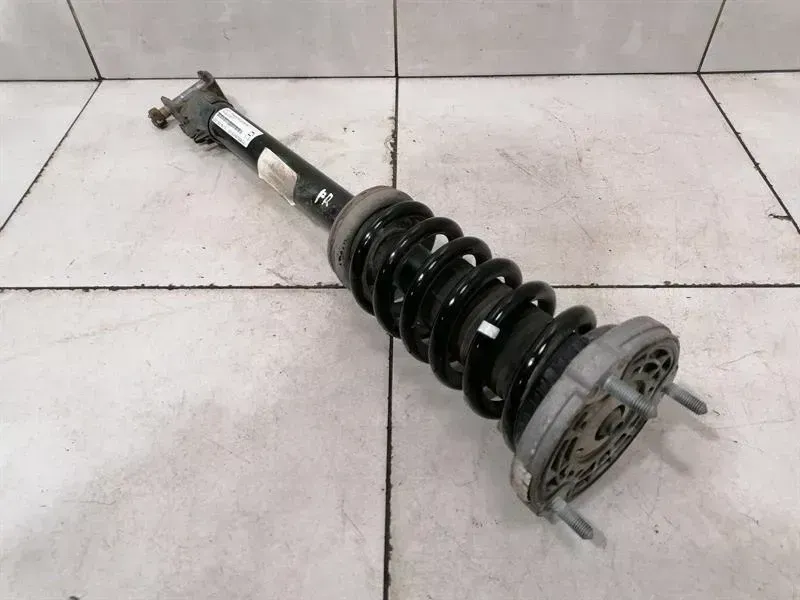 Mercedes-Benz A (W176) Mercedes SL R231 shock absorber front A2313230600 shock absorber front Body type: Convertible
Fuel: Petrol