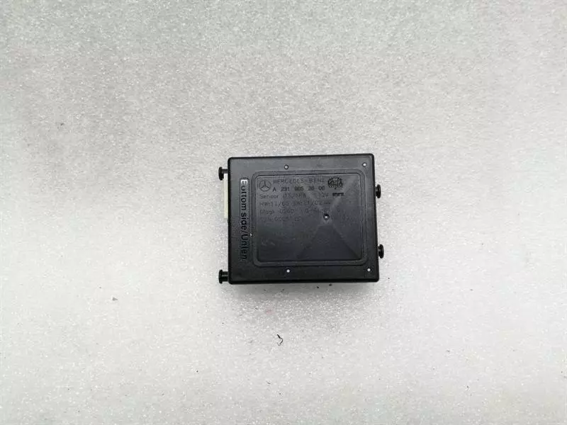 Mercedes-Benz SLK (R172) MERCEDES SL R231 R172 ALARM SENSOR MODULE A2319052600 ECU Body type: Convertible
Fuel: Petrol