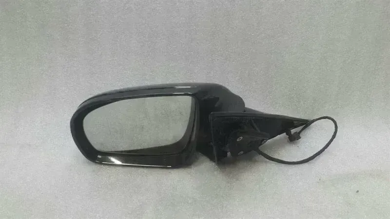 Mercedes-Benz SLK (R171) Mercedes SLK R171 Left Door Mirror RHD A1718101776 Right Hand Handlebar MOP Facelift Body type: Convertible
Fuel: Petrol