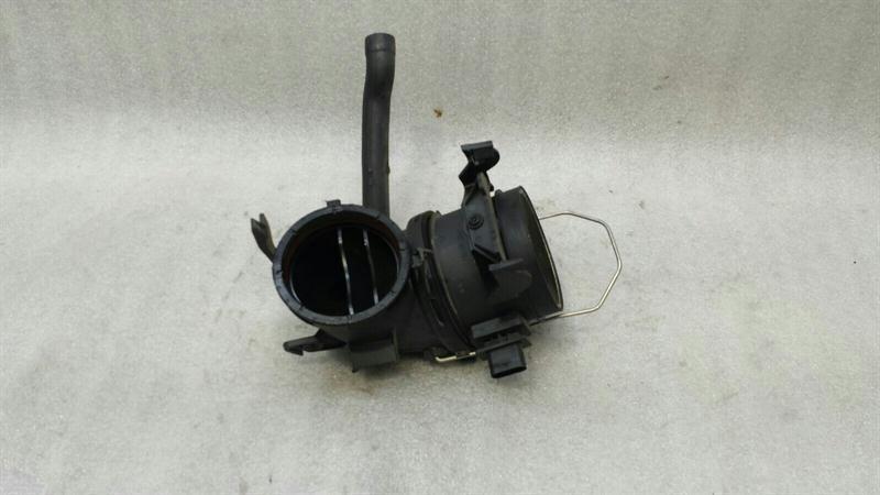 Mercedes-Benz CLS (C219) Mercedes SLK R171 W219 Air Flow Meter A2730940948 Mass Air Flow Sensor M272 M273 Body type: Convertible
Fuel: Petrol