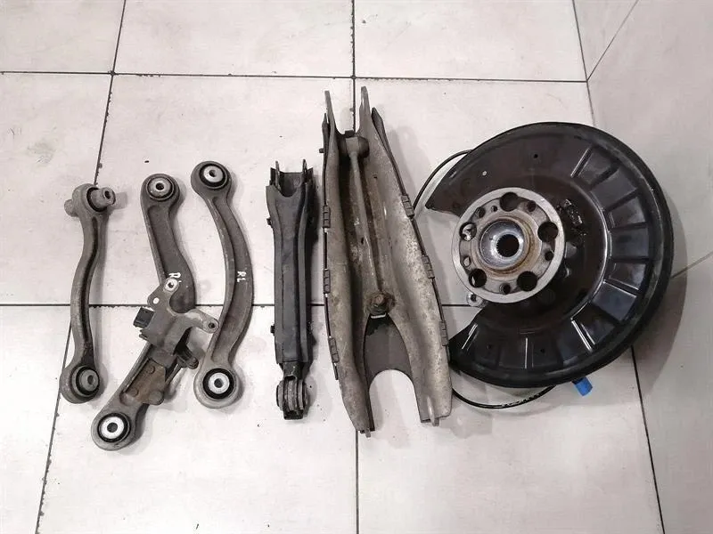 Комплект ступицы заднего левого колеса Mercedes SL R231 A2313507500, корпус подшипника ступицы заднего левого колеса