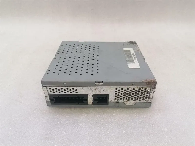 Mercedes SLK R171 Electronic Module A21187039989 Control Unit TUNER AUDIO
