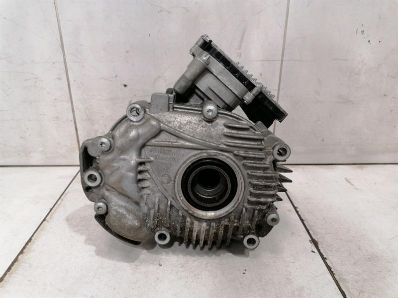 Porsche Macan Porsche Macan 95B Transfer Box 95B341010 Transfer Case Body type: SUV
Fuel: Petrol