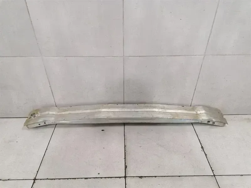 Porsche Macan Porsche Macan 95B Front Bumper Beam 8R0807113D Front Bumper Carrier Body type: SUV
Fuel: Petrol