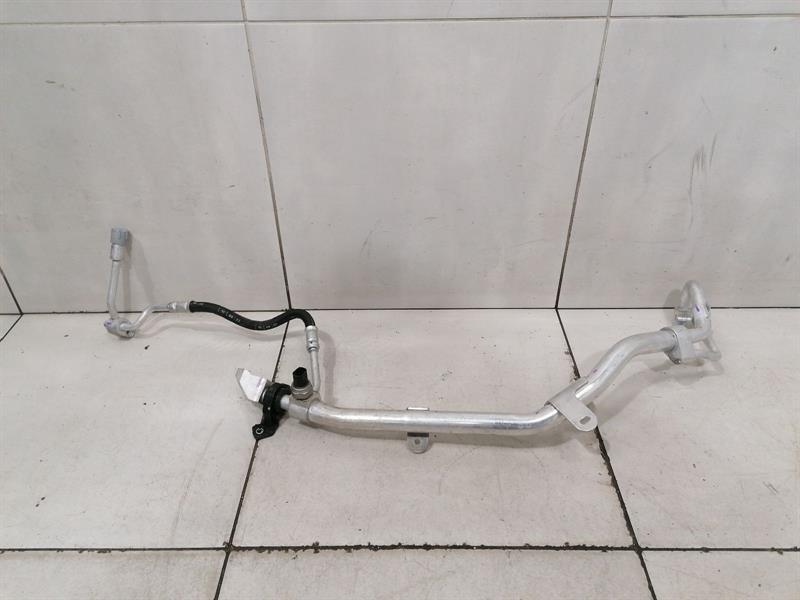 BMW 4 (G22 / G23 / G26)  BMW 4 M4 G82 G22 A/C Pipe 8088920 Air Conditioning Air Conditioning Body type: Coupe
Fuel: Petrol