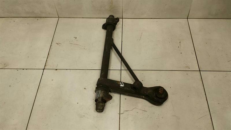 Porsche 911 Porsche 911 930 right front wishbone 91134190201 front right handlebar Body type: Coupe
Fuel: Petrol
