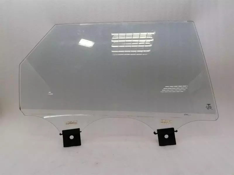 Bentley Bentayga Right Rear Door Glass BENTLEY BENTAYGA 36A MK2 Right Rear Door Glass ...