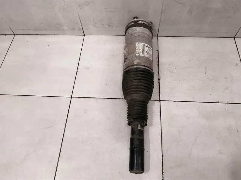 Range Rover Sport L494 Shock Absorber Front LR052788 Shock Absorber Front Left