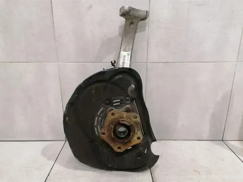 Bentley Bentayga Left Front Hub BENTLEY BENTAYGA 36A MK2 Left Front Hub 36A4120...