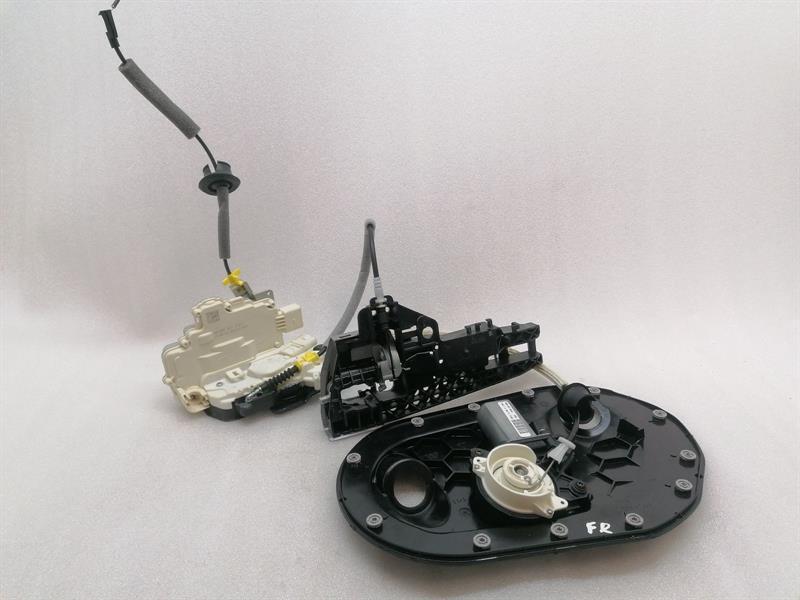 Bentley Bentayga Door lock BENTLEY BENTAYGA 36A MK2 Front Right Door Lock ...