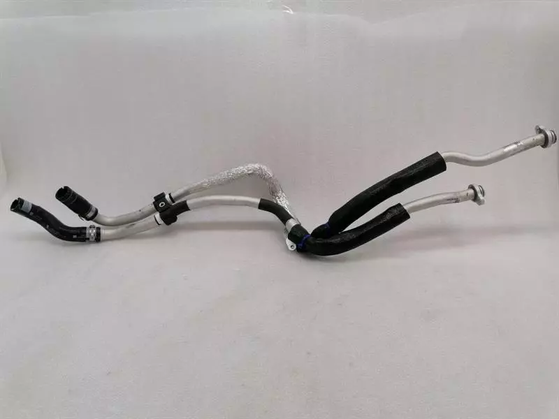Ferrari 296 GTB 296GTB F171 A/C Pipe 860194 Air Conditioning AC Brand/Model: FERRARI 296 GTB F171
Engine: 2996 ...
