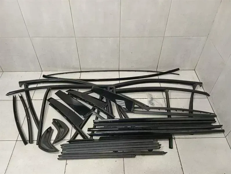 BMW 3 (G20 / G21) BMW 3 Series M3 G80 G20 Body Moulding 7465170 Shadowline Set Strip