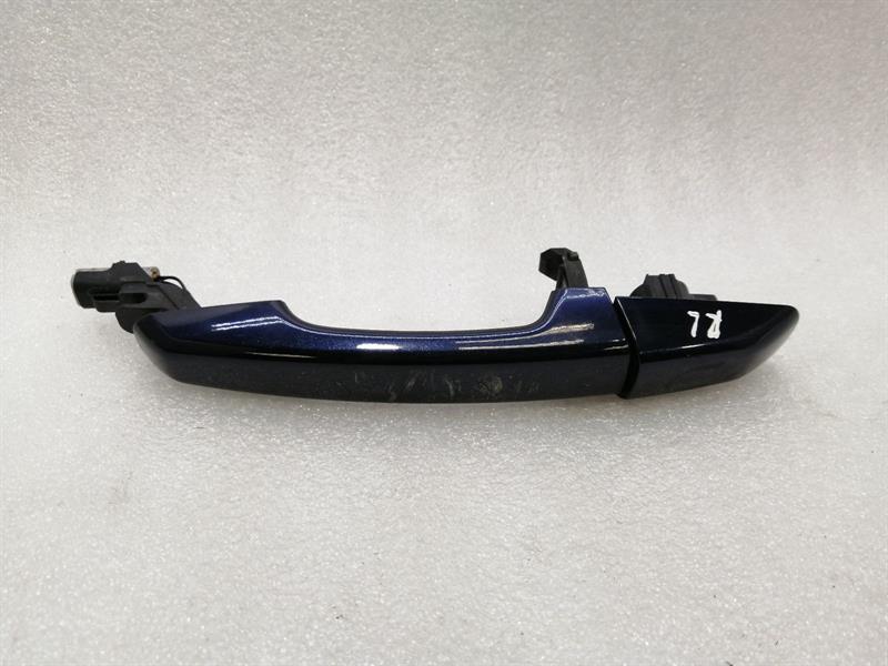 Land Rover Range Rover Sport (L494) Land Rover Range Rover Sport L494 RLH door handle LR040308 door handle rear left Body type: SUV
Fuel: Diesel