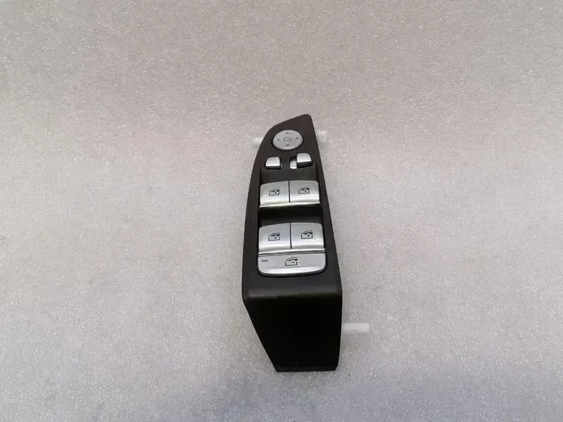BMW 7 (G11 / G12) BMW 7 series G11 switch 9382502 switch