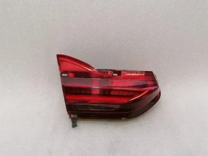 BMW 7 (G11 / G12) BMW 7 series G11 right rear light 7342967 tail light rear right