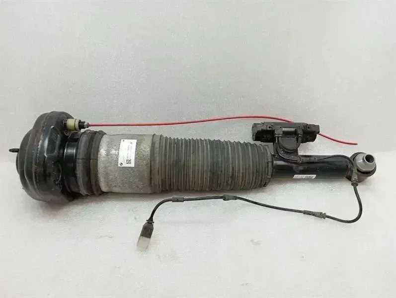 BMW 7 (G11 / G12) BMW 7 series G11 shock absorber rear 76687459305 left shock absorber rear