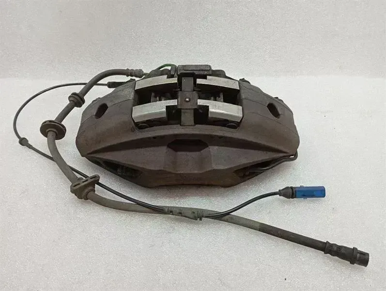 BMW 7 (G11 / G12) BMW 7 series G11 Left Front Caliper 6883485 Brake Caliper Front Left