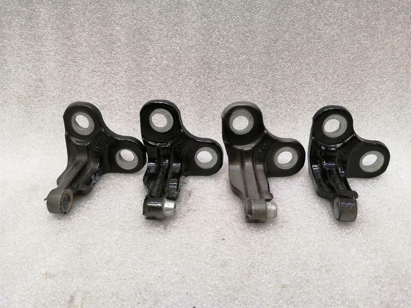 Land Rover Range Rover Sport (L494) Range Rover Sport L494 RLH Door Hinge Set CPLA-228A67-AA Door Hinge Rear Li Body type: SUV
Fuel: Diesel