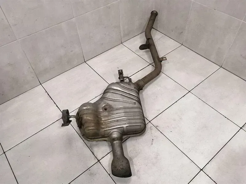 Mercedes-Benz A (W169) Mercedes R W251 left exhaust silencer A2514901715 exhaust silencer left Body type: Estate
Fuel: Diesel