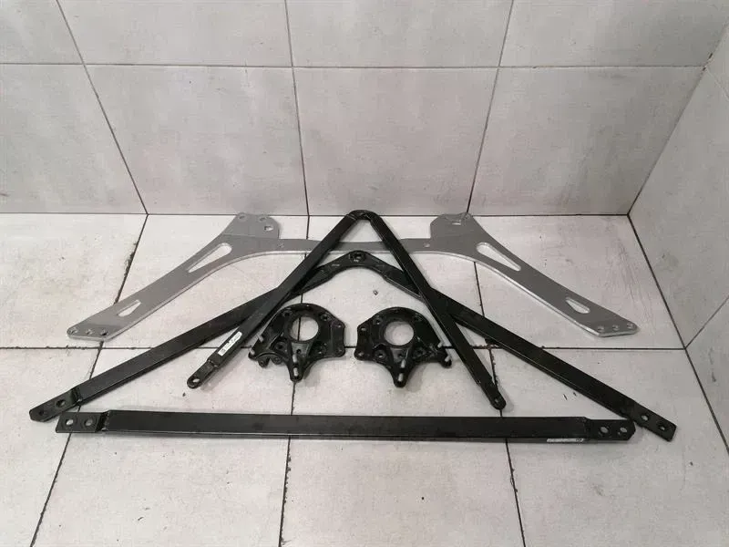 BMW 3 (G20 / G21) BMW 3 Series M3 G81 G21 LCI Holder Bracket 8075000 Holder Carrier Brace Strut Body type: Estate
Fuel: Petrol