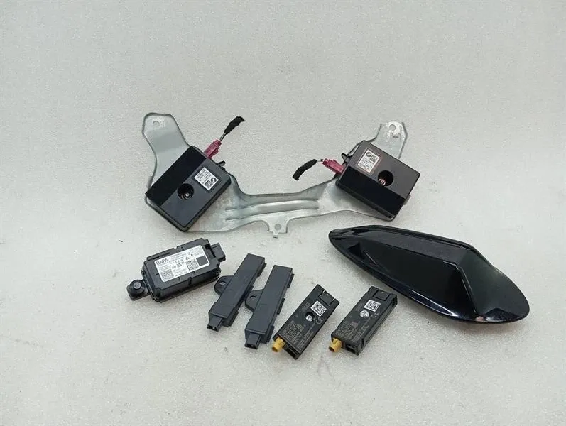 BMW 3 Series M3 G81 G21 LCI Aerial / Antenna 5A09D89 SET Antenna LOT