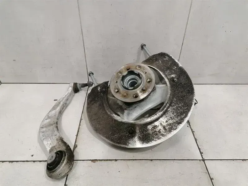 BMW 3 (G20 / G21) BMW M3 G80 M4 Right Front Hub 8095650 xDrive Wheel Bearing Housing Front Right G82 Body type: Saloon
Fuel: Petrol