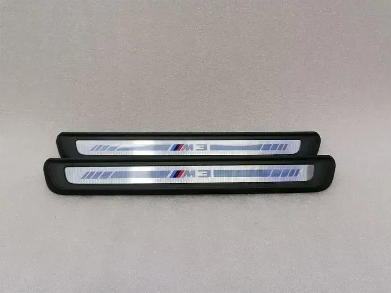 BMW 3 (G20 / G21) BMW 3 Series M3 G80 G20 Door Sill 8075021 Door Sill Trim Body type: Saloon
Fuel: Petrol