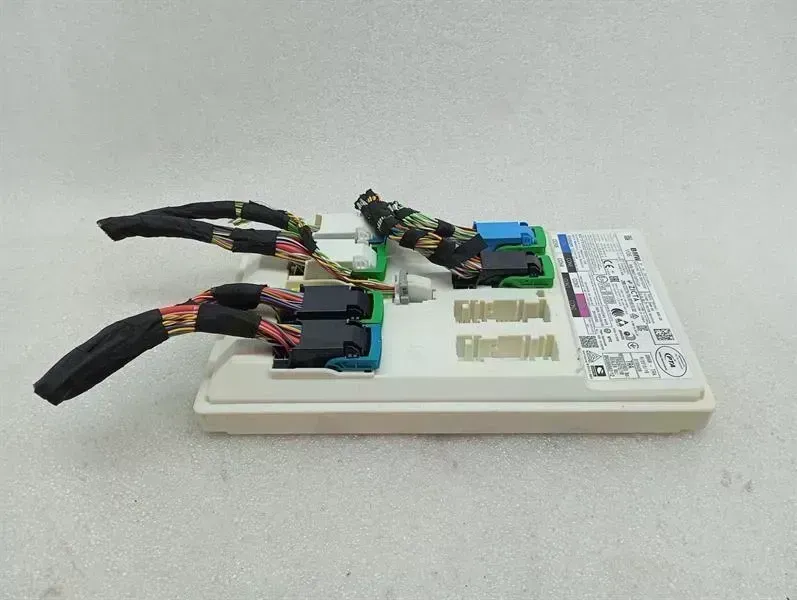 BMW 3 (G20 / G21) BMW 3 Series M3 G80 G20 Fuse Box 5A7C984 BCM Fuse Box Body type: Saloon
Fuel: Petrol