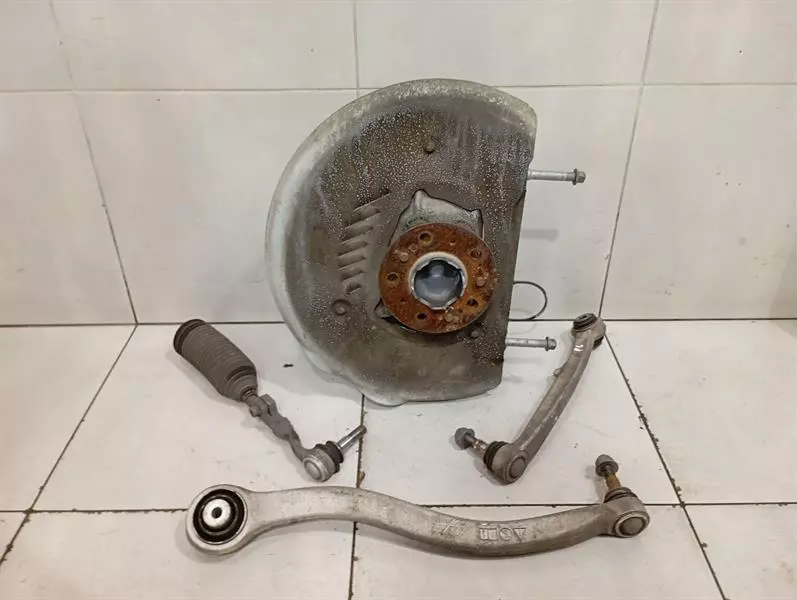 BMW 3 (G20 / G21) BMW 3 Series M3 G80 G20 Left Front Hub 31208095663 Wheel Bearing Housing Front Left Body type: Saloon
Fuel: Petrol