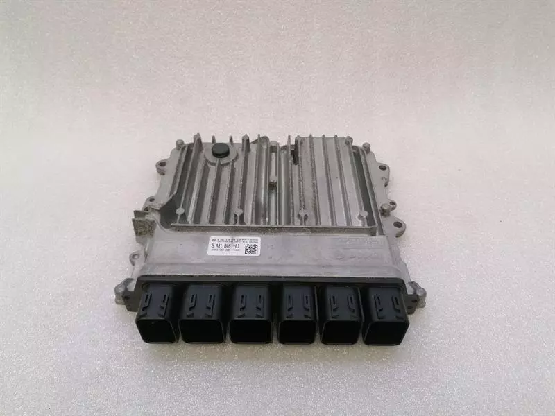 BMW 3 (G20 / G21) BMW 3 Series M3 G80 G20 Engine ECU 5A31B06 Engine Control Unit Body type: Saloon
Fuel: Petrol