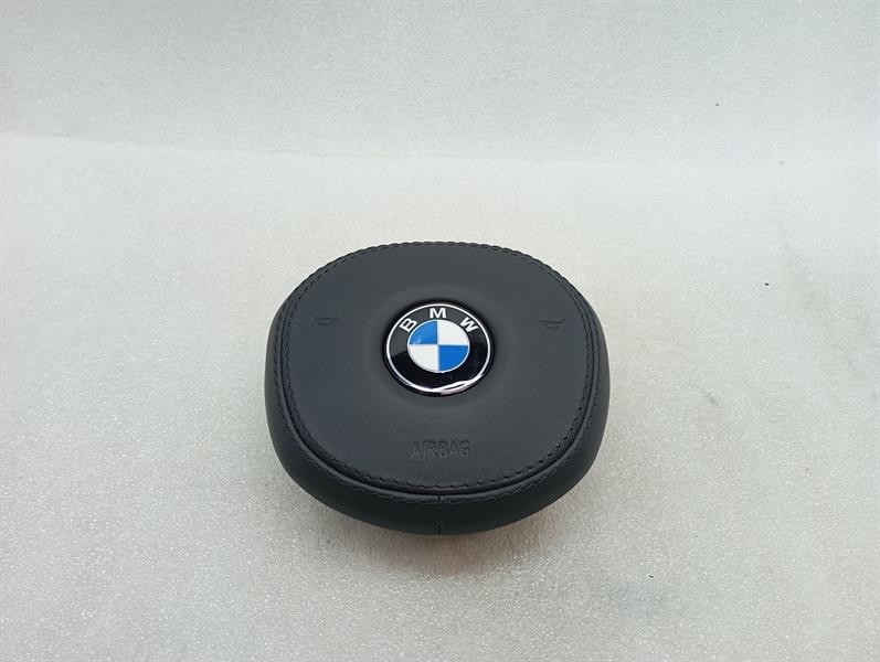 BMW 4 (F32 / F33 / F36) BMW 4 M4 G82 G22 Module 33785572404 Steering Wheel Module Body type: Coupe
Fuel: Petrol
